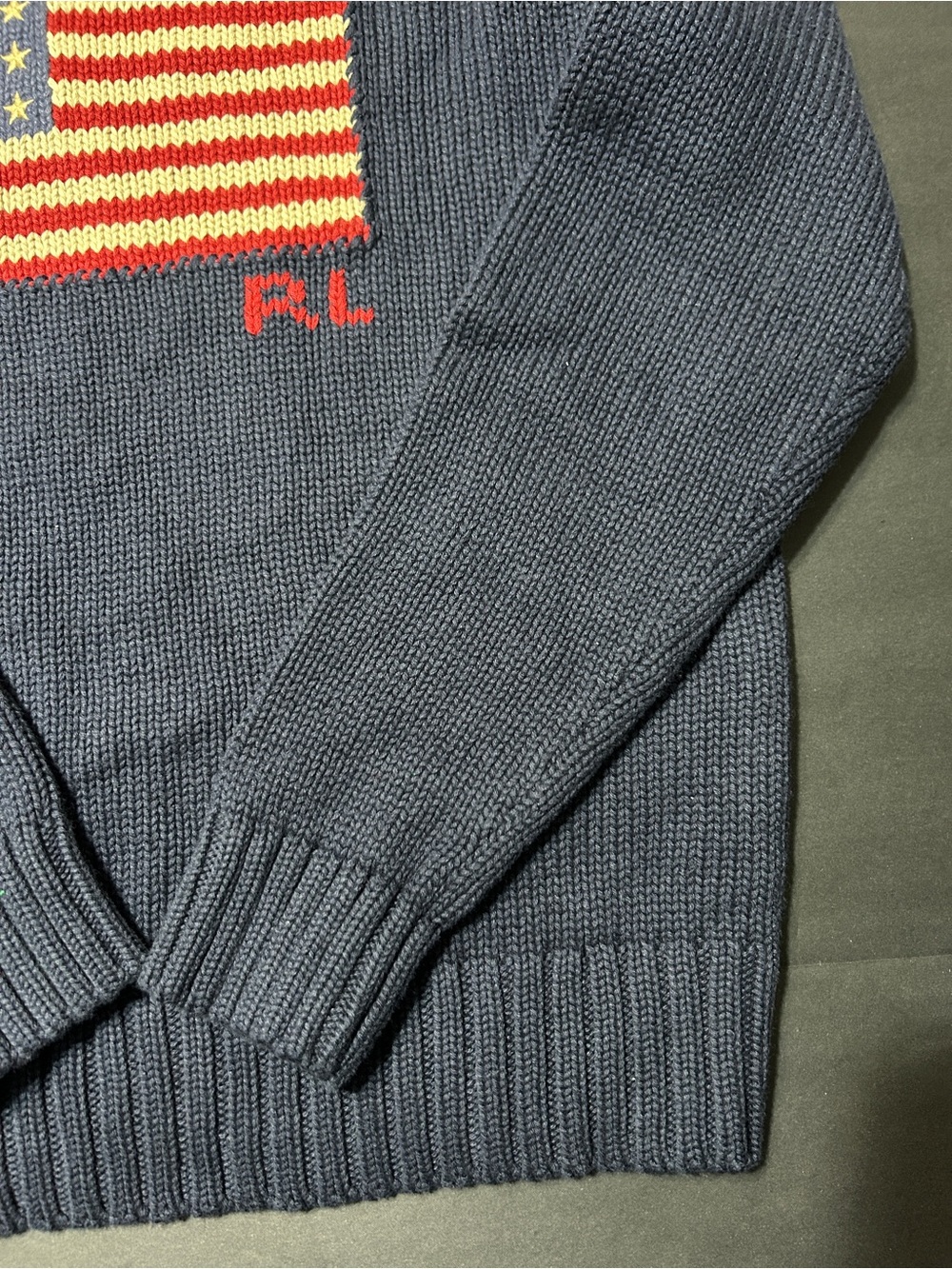 Vintage polo Ralph Lauren women’s Navy Crewneck Sweater with American Flag - Picture 13 of 16